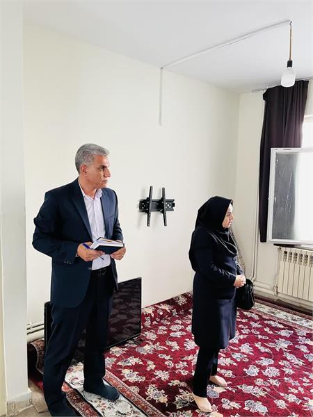 بازدید خانم دکتر خلیلی از خوابگاه دختران